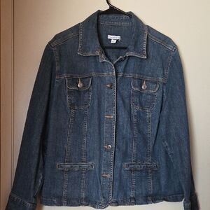 Croft & Barrow Blue Jean Jacket Classic Style.